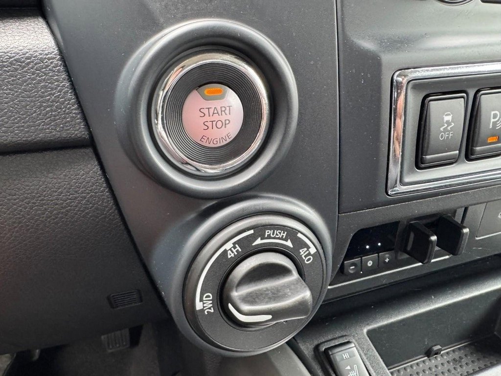 Used 2023 Nissan Titan SV w/ SV Utility Package image 19