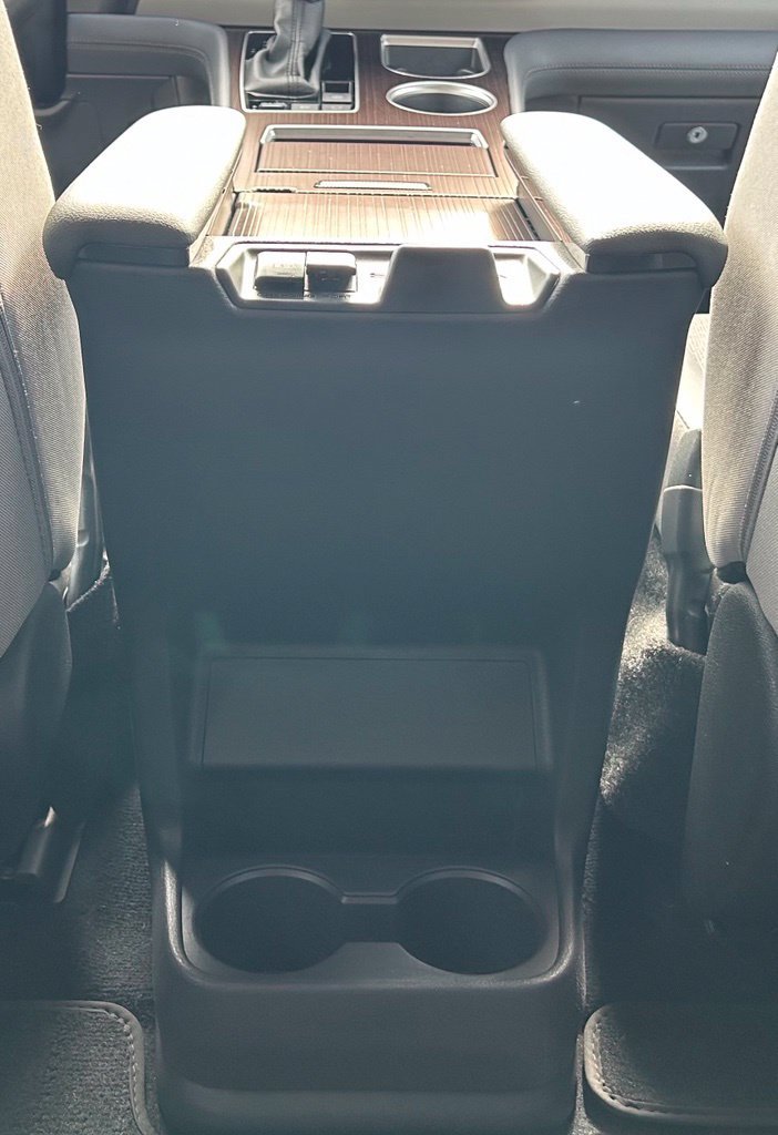 Certified 2024 Toyota Sienna LE AWD/4WD image 19