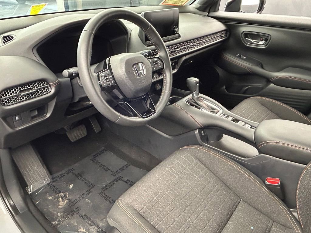 Used 2024 Honda HR-V Sport image 13