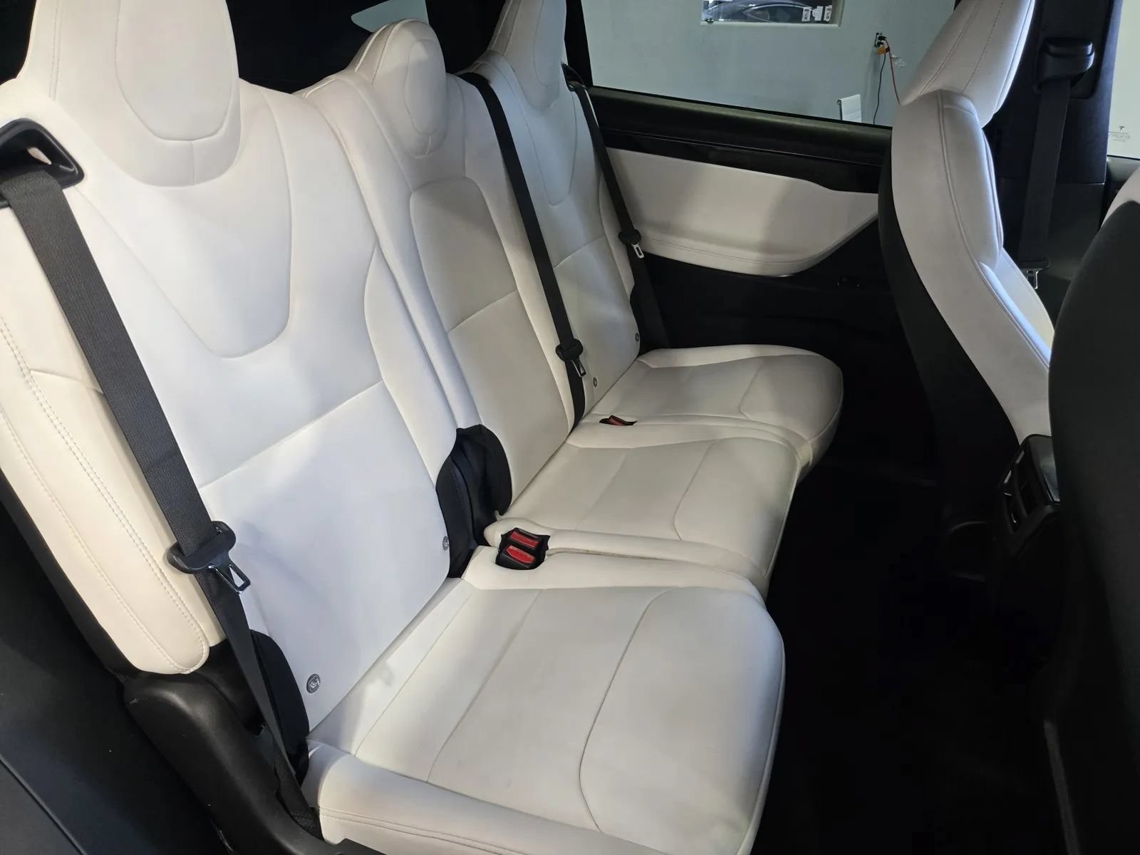 Used 2020 Tesla Model X Long Range AWD/4WD image 8