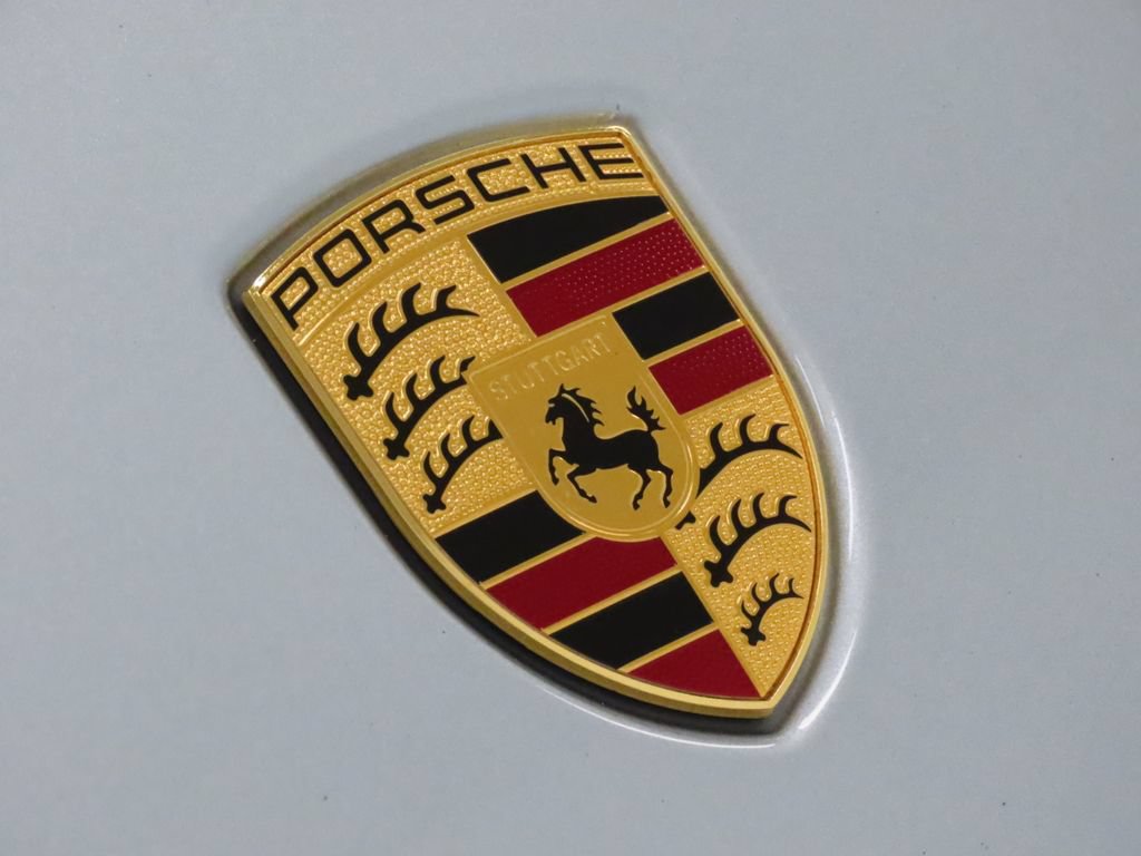 Certified 2026 Porsche Macan AWD/4WD image 13
