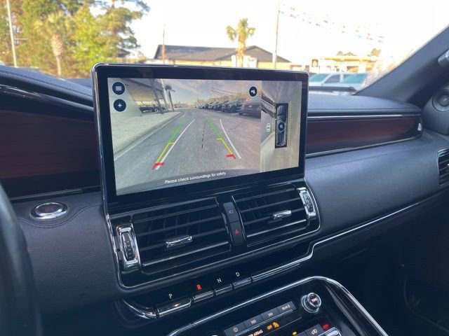 Used 2022 Lincoln Navigator Reserve AWD/4WD image 26