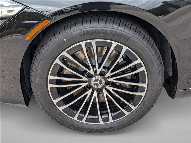New 2026 Mercedes-Benz S 580e 4MATIC Sedan image 9