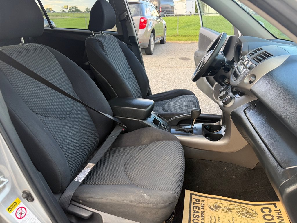 Used 2008 Toyota RAV4 Sport AWD/4WD image 16