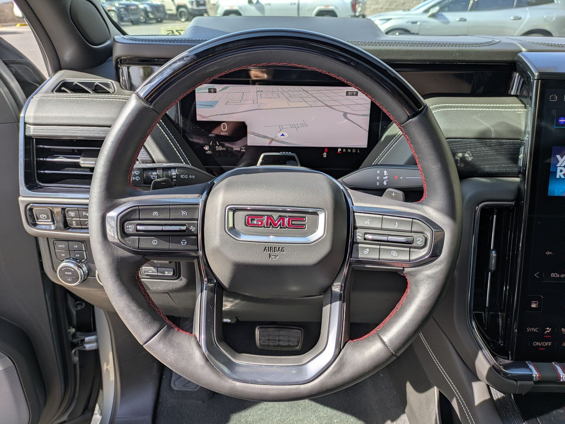 Certified 2025 GMC Yukon AT4 Ultimate AWD/4WD image 16