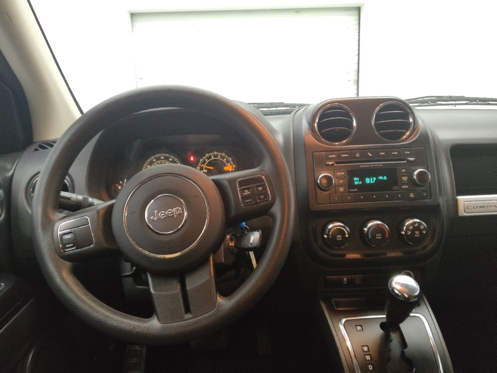 Used 2016 Jeep Compass Sport w/ Power Value Group FWD image 22