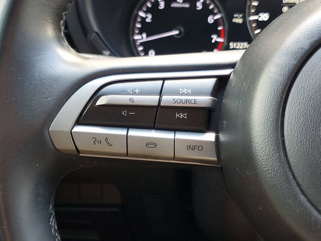 Used 2023 MAZDA MAZDA3 s FWD image 20
