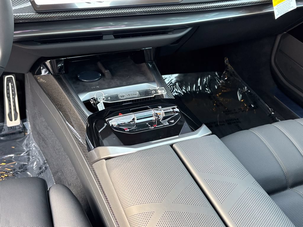 New 2027 BMW 740i xDrive w/ Executive Package AWD/4WD image 30