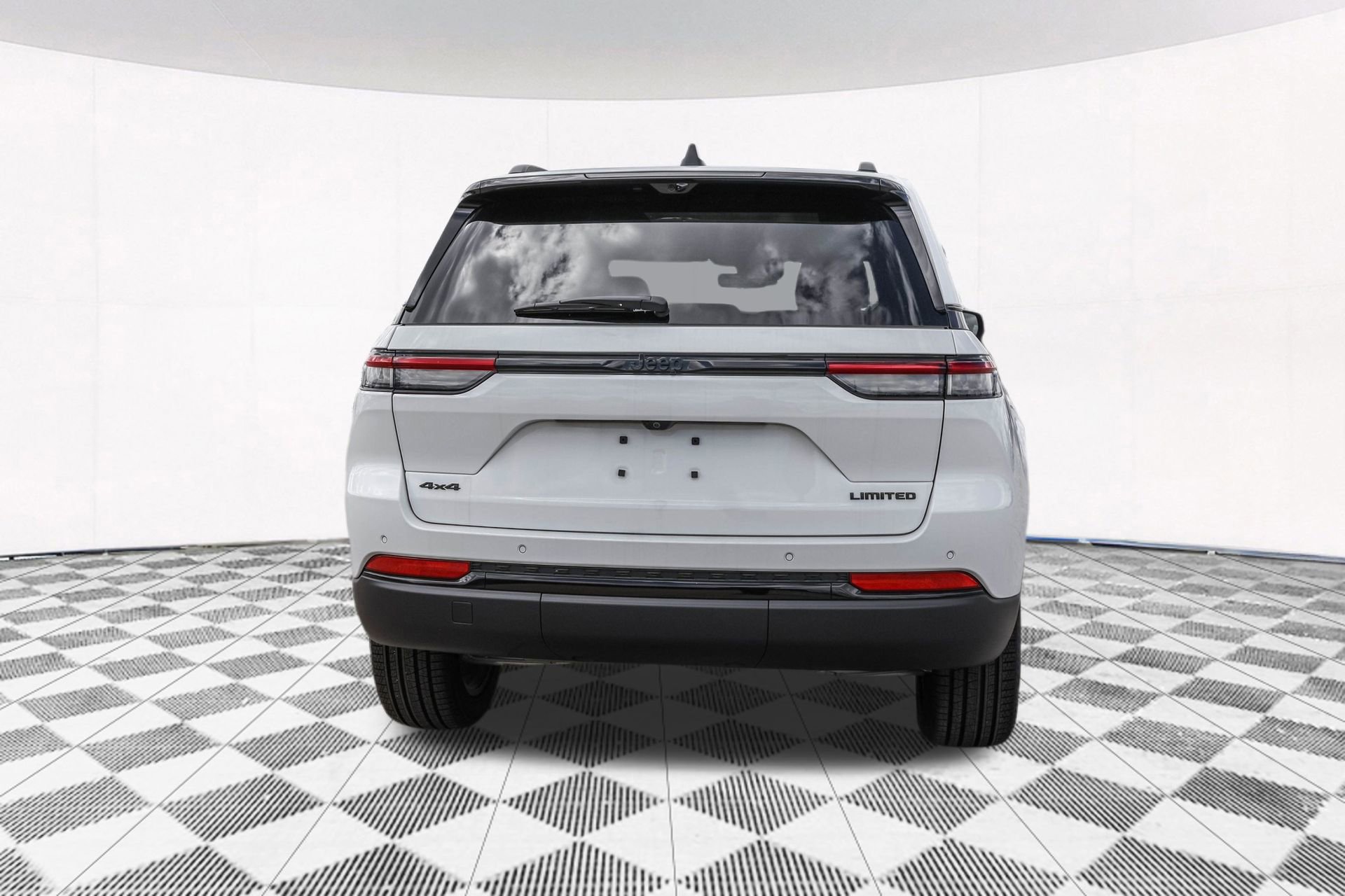 New 2025 Jeep Grand Cherokee Limited w/ Luxury Tech Group II image 13