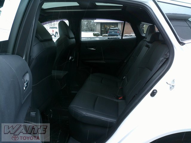 Certified 2024 Toyota Venza Nightshade image 26