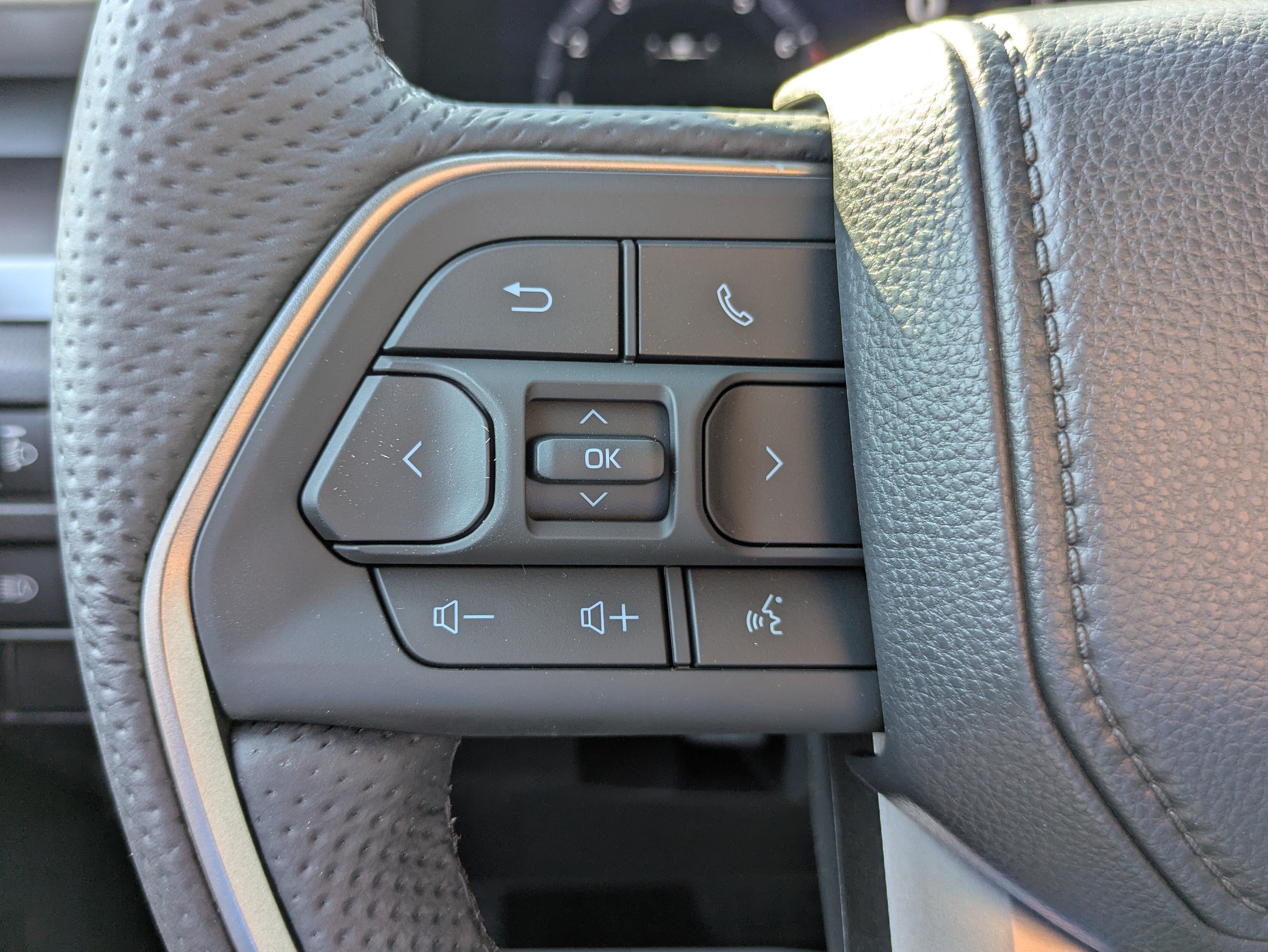 New 2026 Toyota Tacoma TRD Off-Road AWD/4WD image 18