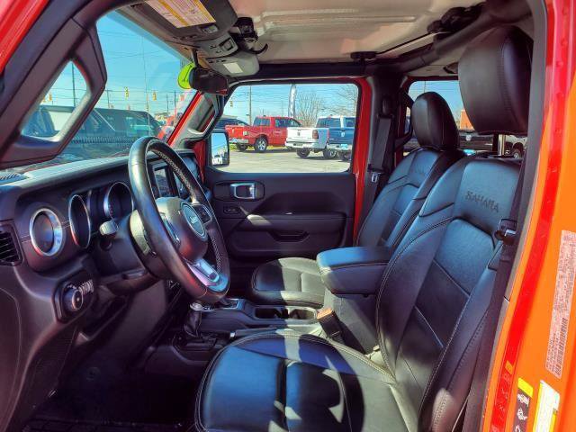 Used 2021 Jeep Wrangler Unlimited Sahara w/ LED Lighting Group AWD/4WD image 5