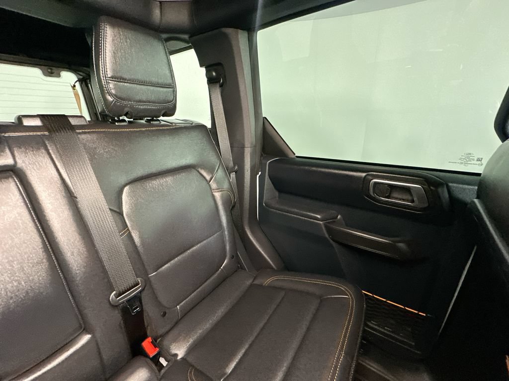 Used 2024 Ford Bronco Badlands AWD/4WD image 14