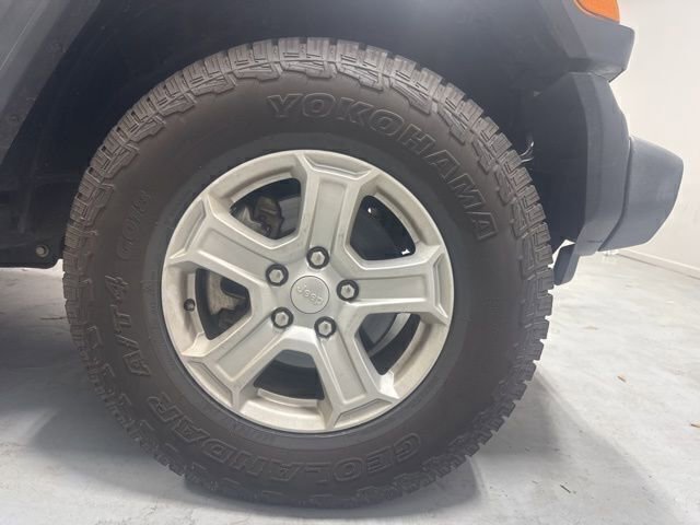 Used 2021 Jeep Wrangler Unlimited Sport image 4