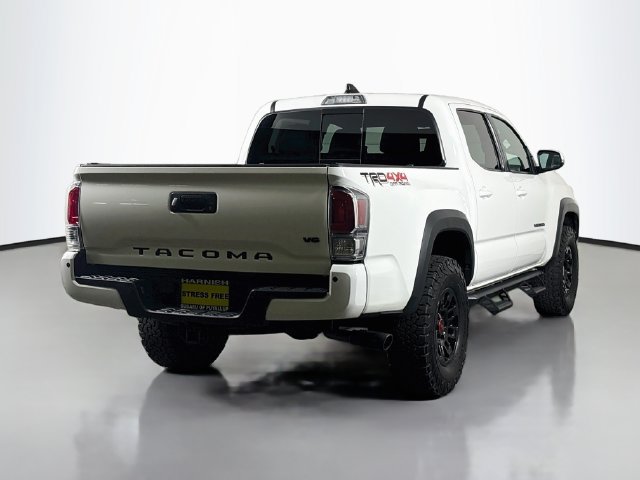 Used 2021 Toyota Tacoma TRD Off-Road w/ TRD Premium Off Road Package AWD/4WD image 9