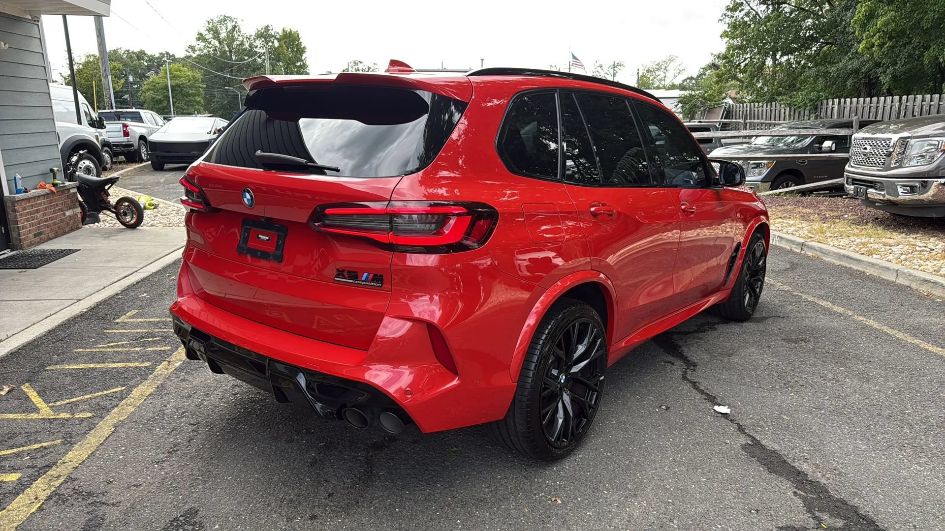 Used 2023 BMW X5 M w/ Competition Package AWD/4WD image 5