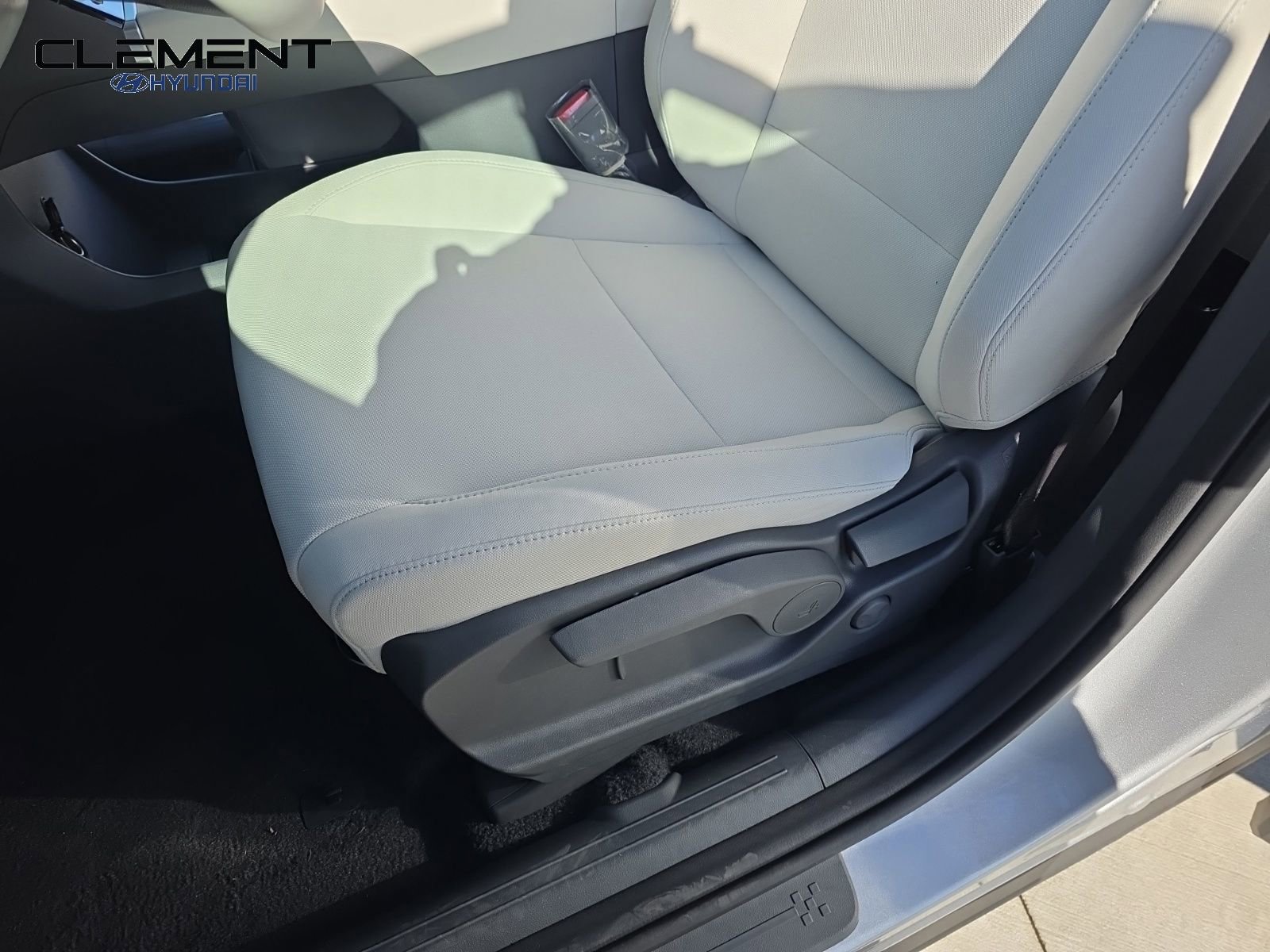 New 2026 Hyundai Santa Fe SE AWD/4WD image 25