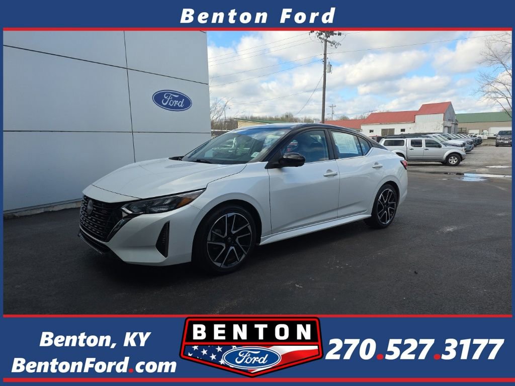 Used 2024 Nissan Sentra SR w/ SR Premium Package image 1