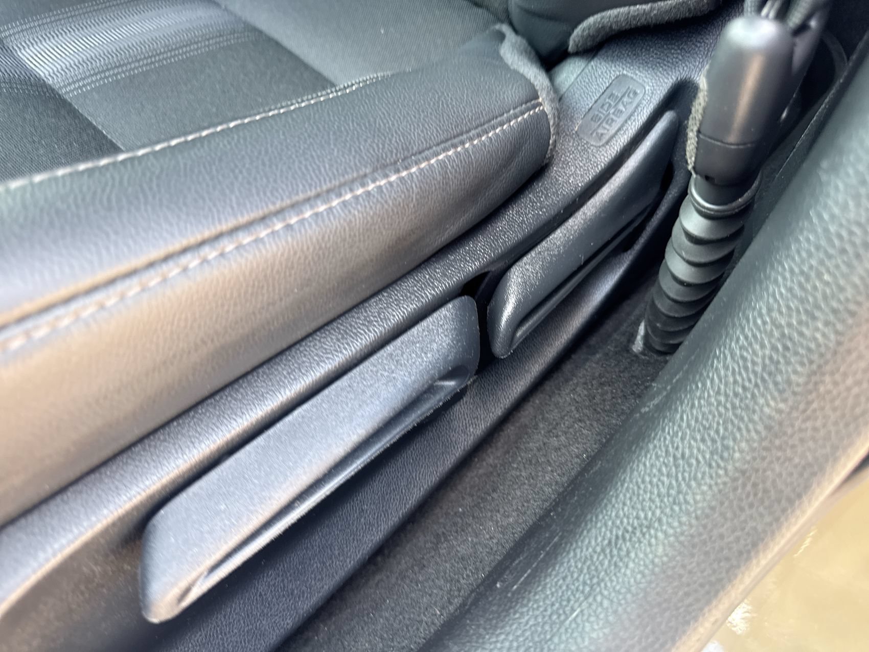 Used 2025 Honda Civic Sport image 12