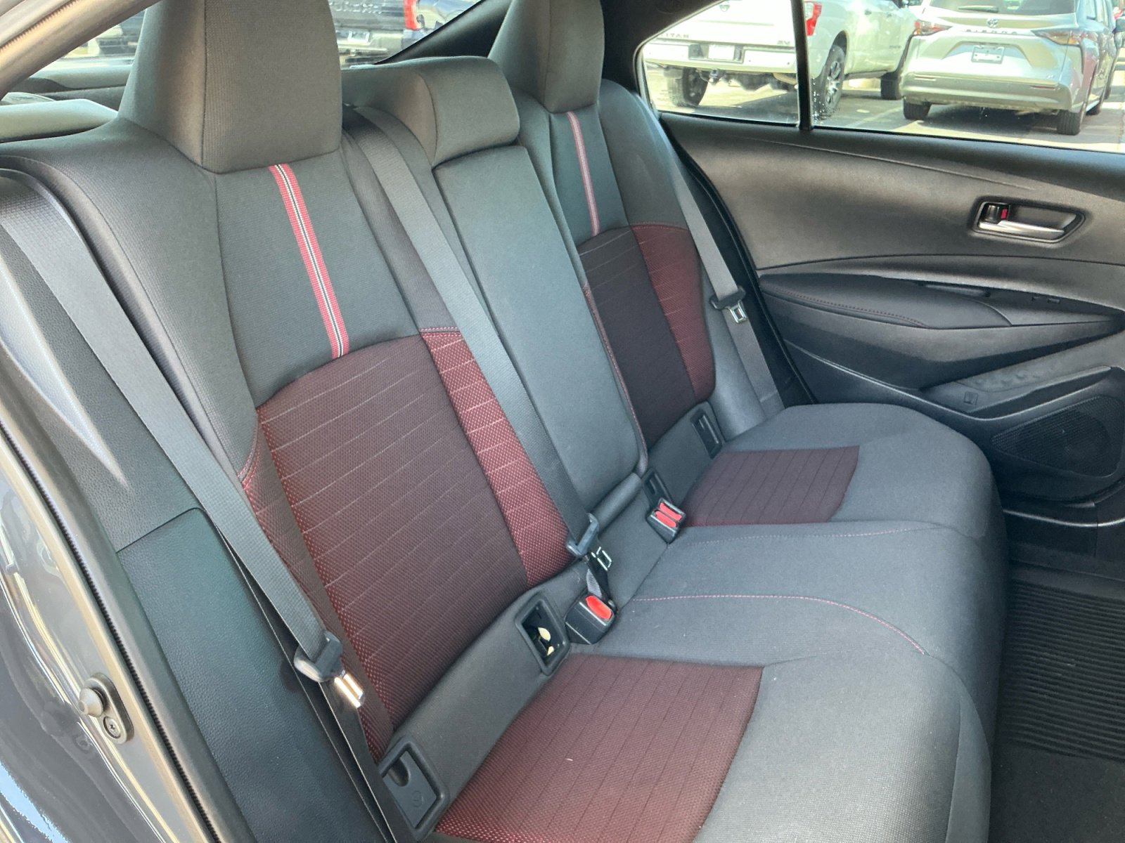 Used 2025 Toyota Corolla SE FWD image 17