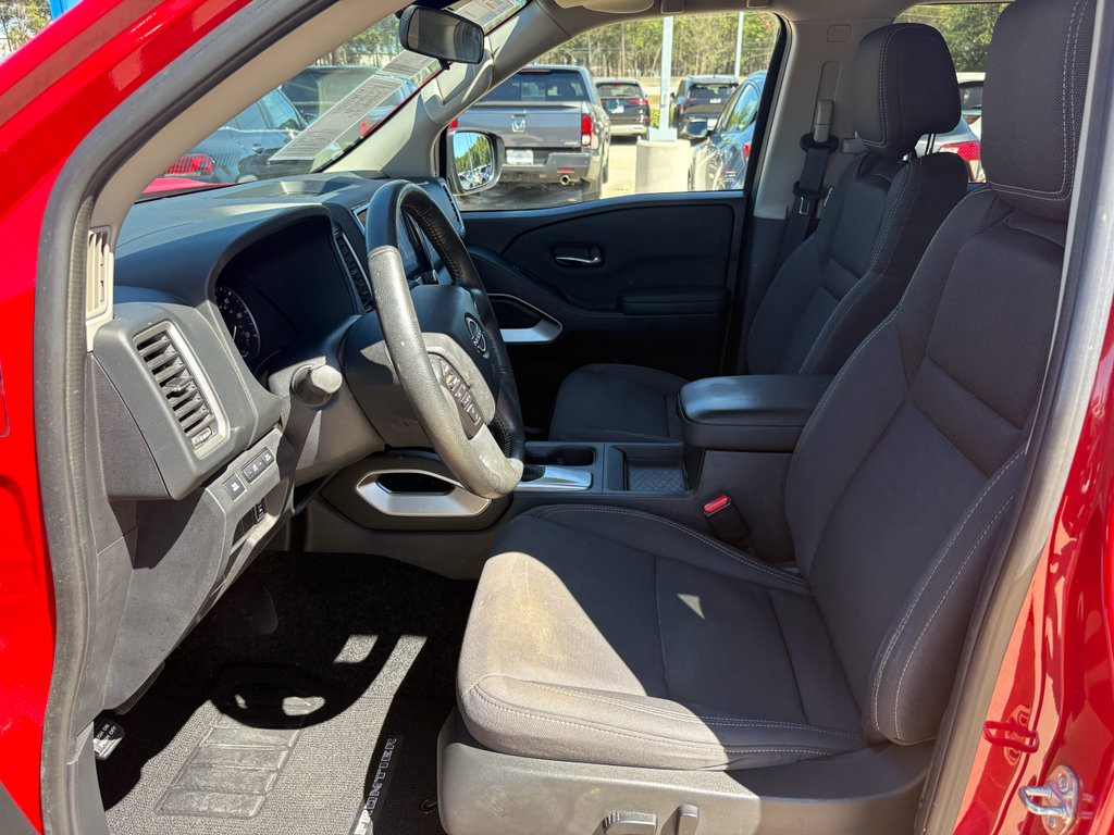 Used 2022 Nissan Frontier SV image 10