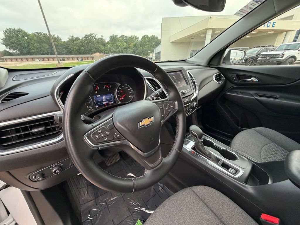 Used 2024 Chevrolet Equinox LT AWD/4WD image 14