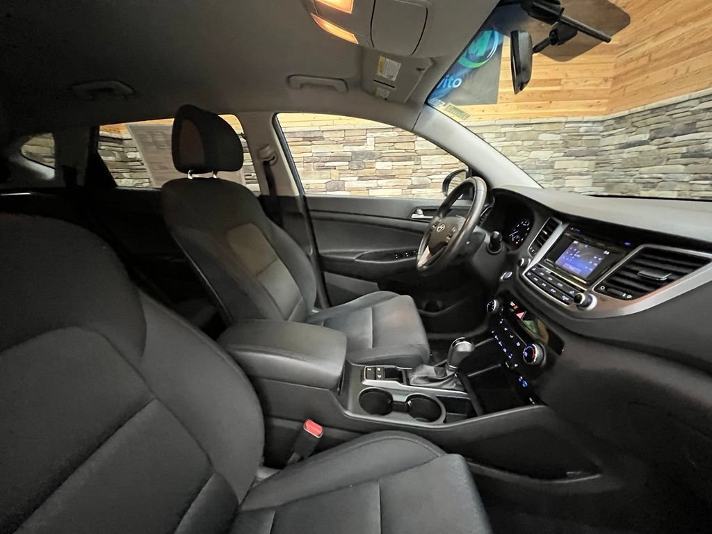 Used 2017 Hyundai Tucson Sport w/ Cargo Package AWD/4WD image 30