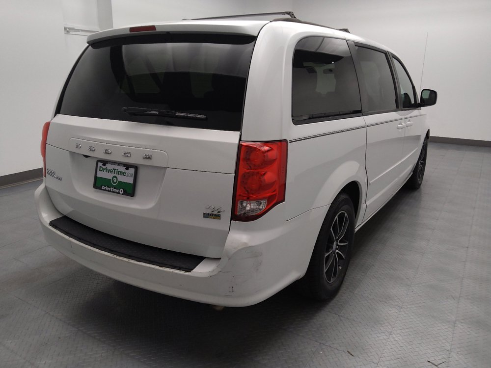 Used 2016 Dodge Grand Caravan R/T FWD image 9