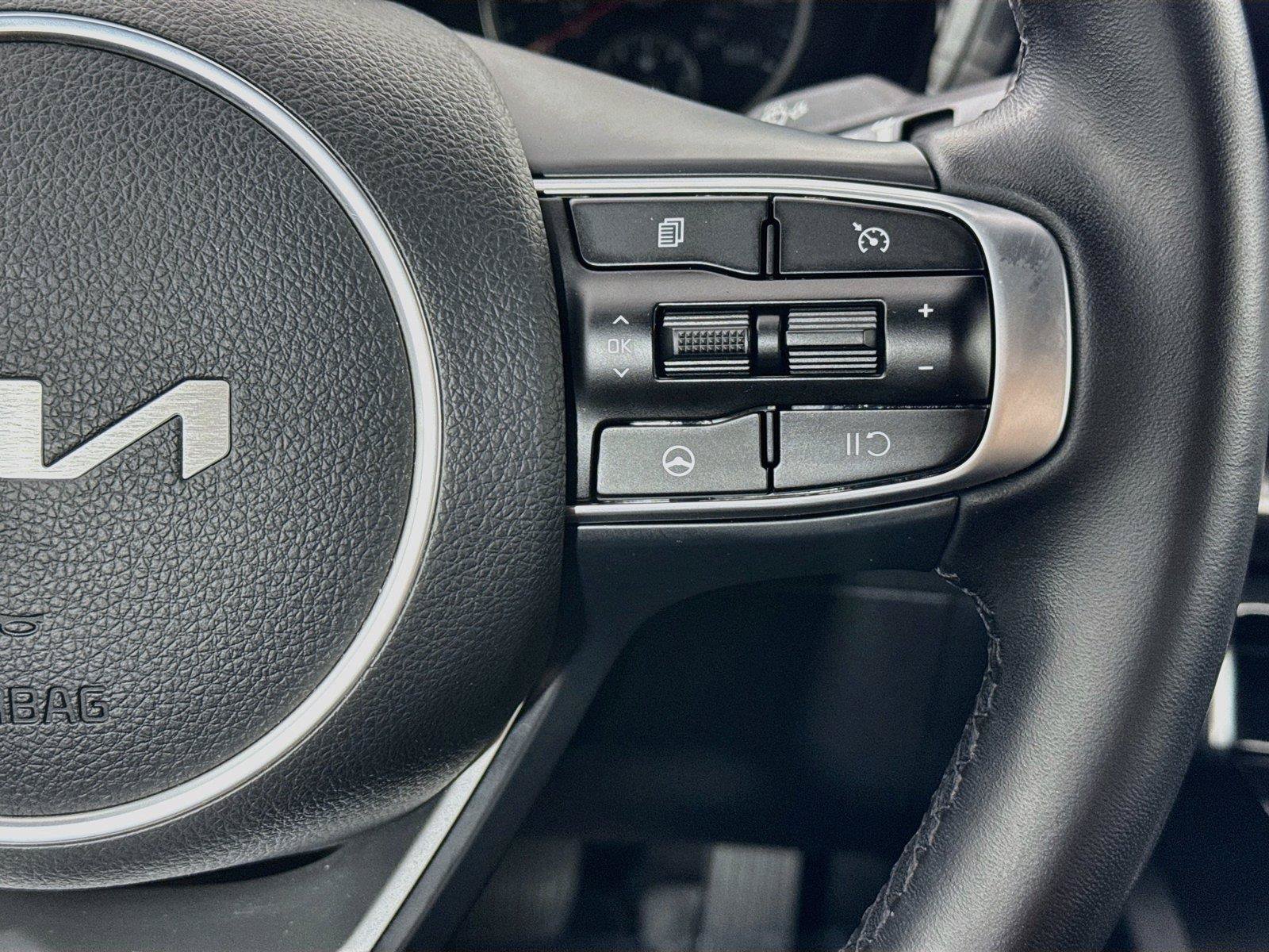 Used 2022 Kia K5 GT-Line FWD image 18