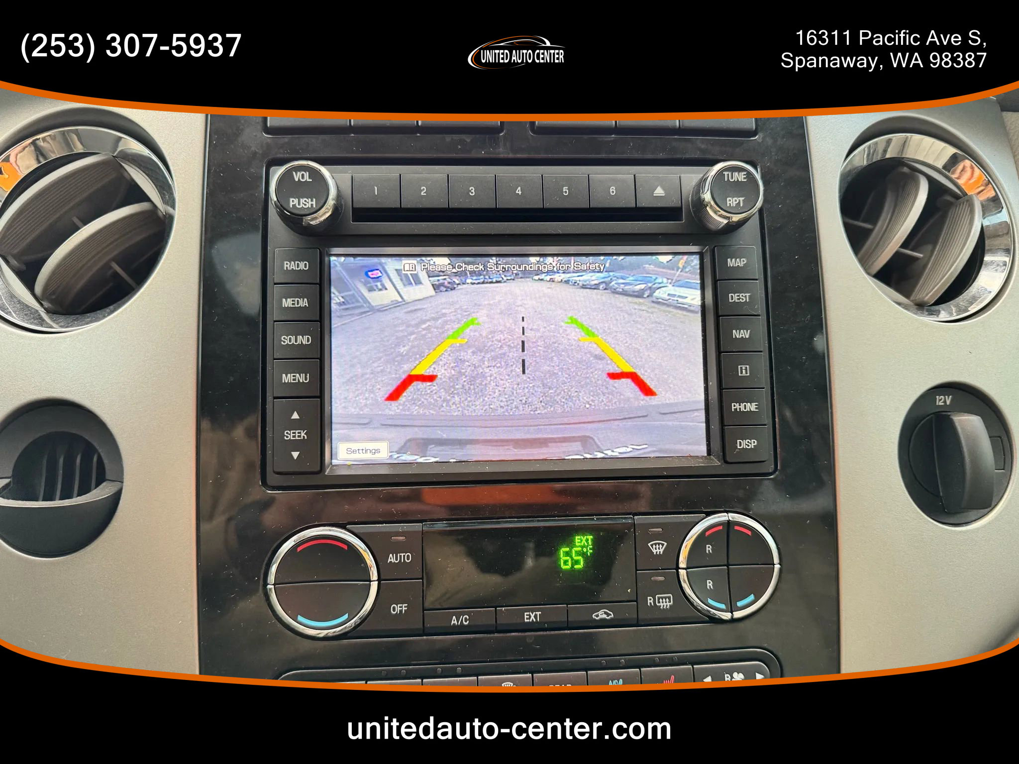 Used 2013 Ford Expedition Limited image 15