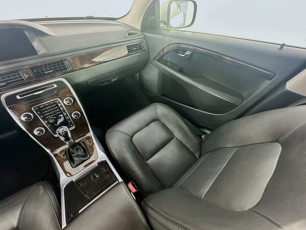 Used 2016 Volvo XC70 T5 Premier image 11