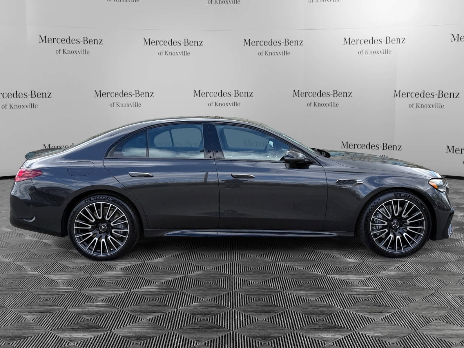 New 2026 Mercedes-Benz E 53 AMG e 4MATIC Sedan image 6