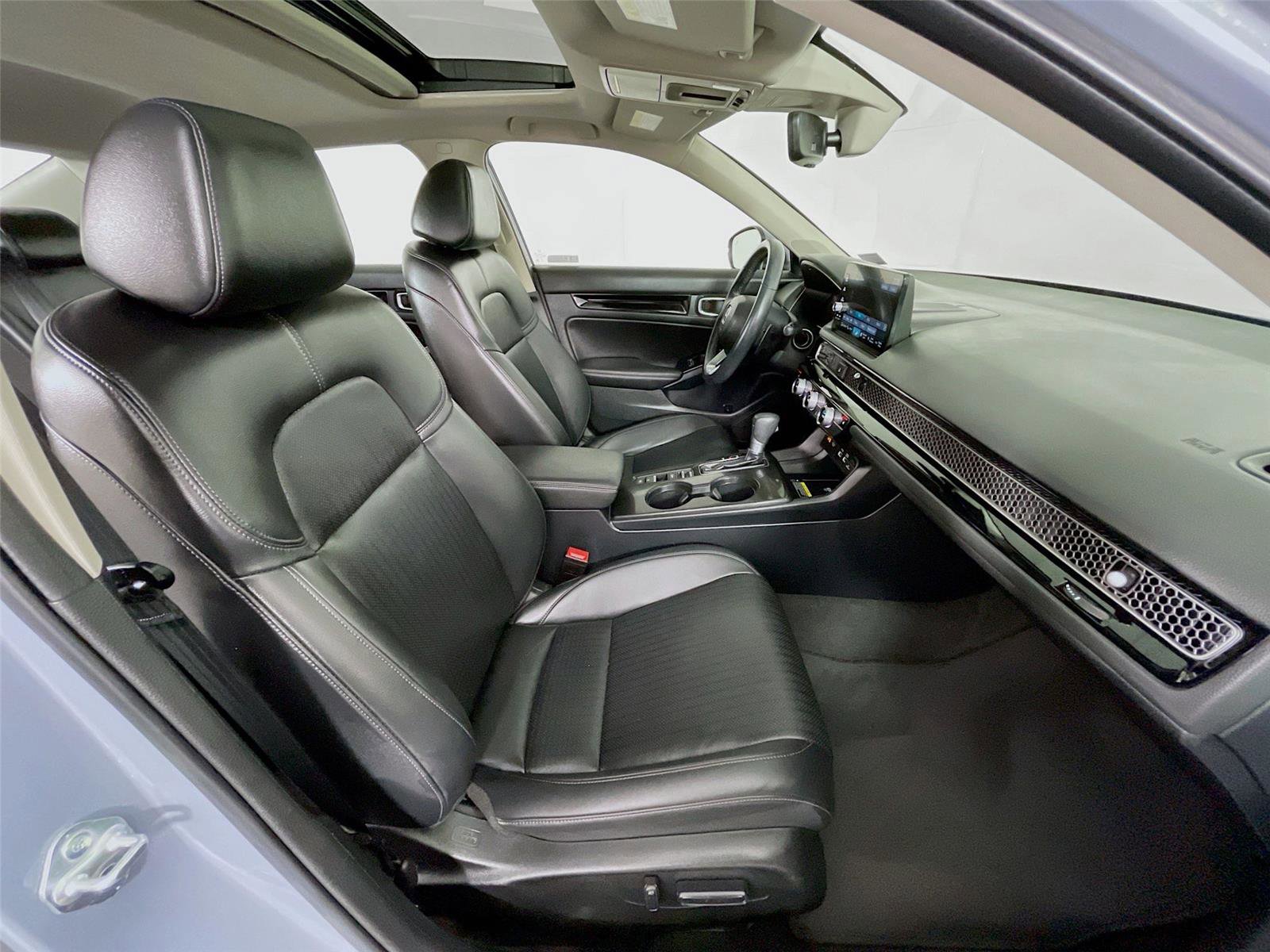 Used 2024 Honda Civic Touring image 34