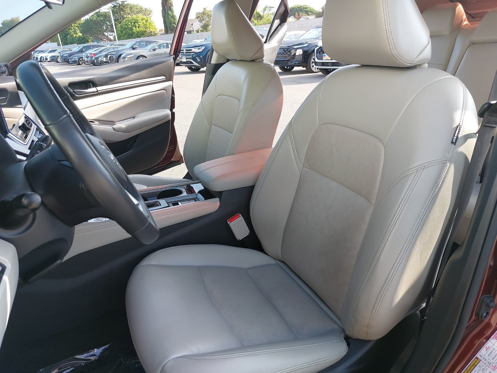 Used 2024 Nissan Altima 2.5 SL FWD image 14