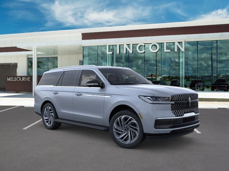 New 2026 Lincoln Navigator Premiere AWD/4WD image 7