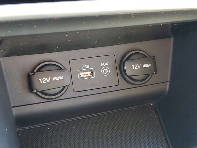 Used 2015 Hyundai Sonata Limited image 28