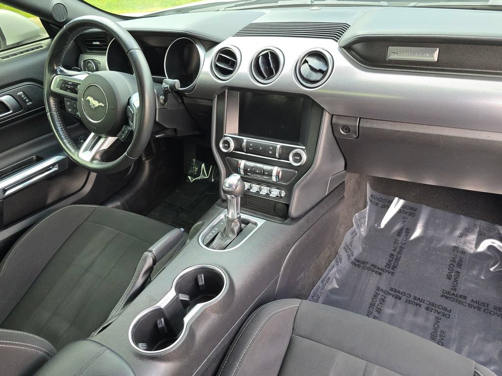 Used 2019 Ford Mustang Coupe w/ Equipment Group 101A RWD image 18