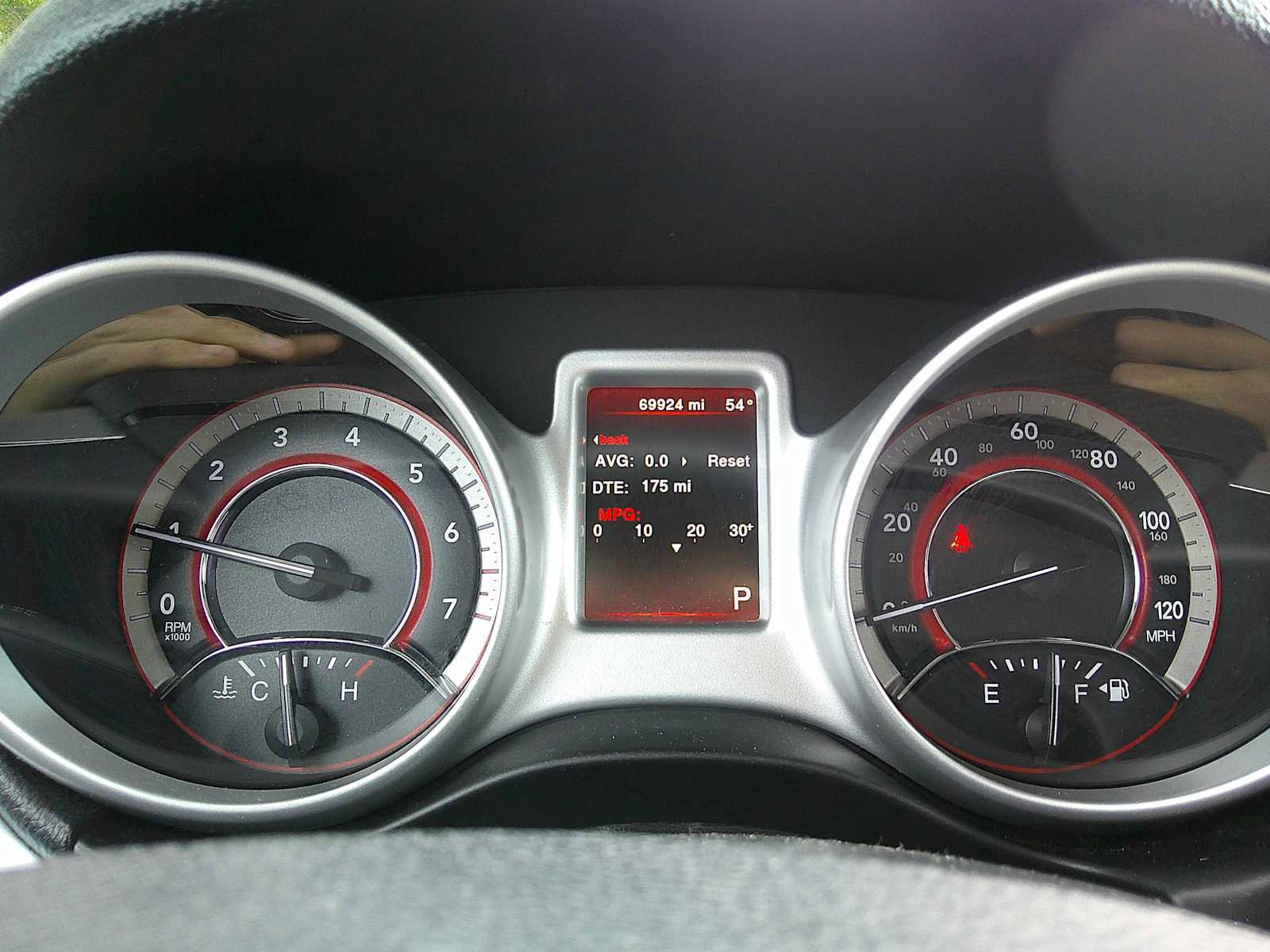 Used 2019 Dodge Journey SE w/ Premium Group FWD image 11