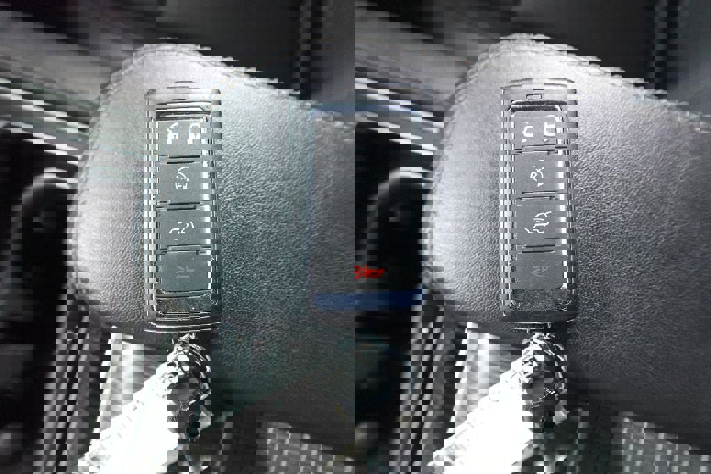 Used 2024 Jeep Wagoneer Series II image 33