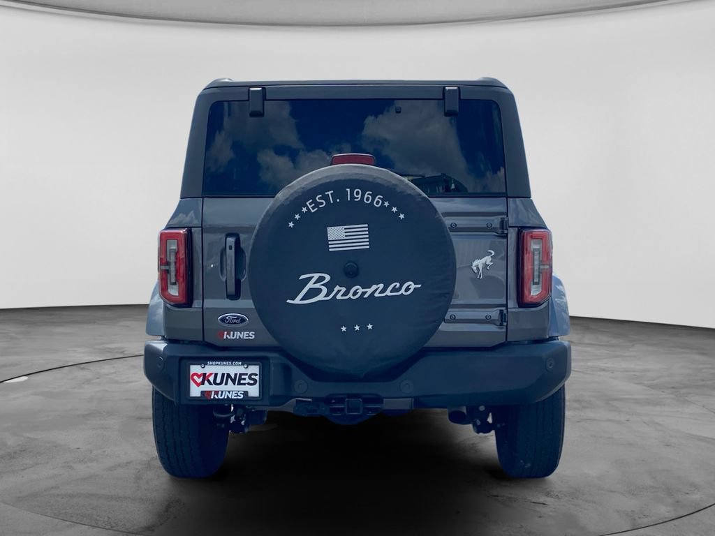 Used 2023 Ford Bronco Outer Banks AWD/4WD image 8