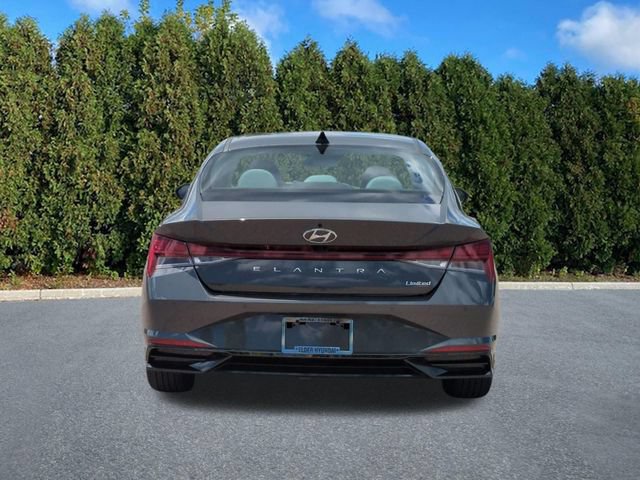 Certified 2023 Hyundai Elantra Limited FWD image 5