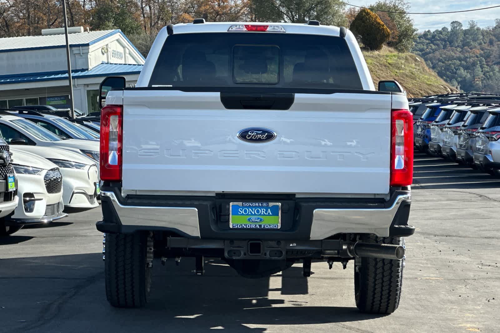 New 2026 Ford F250 XLT w/ FX4 Off-Road Package AWD/4WD image 6