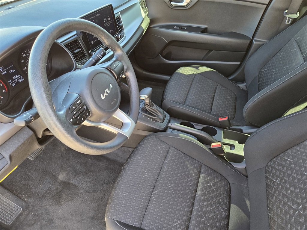Used 2022 Kia Rio LX image 18