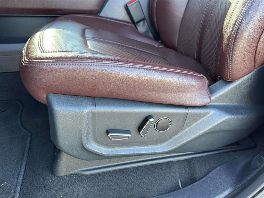 Used 2024 Ford Expedition Max Limited image 19