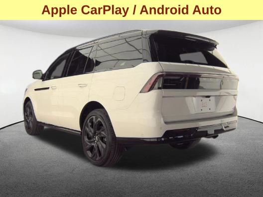 Used 2025 Lincoln Navigator Black Label AWD/4WD image 8