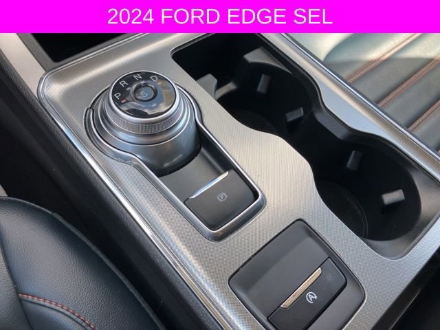 Used 2024 Ford Edge SEL w/ Sport Appearance Package image 36