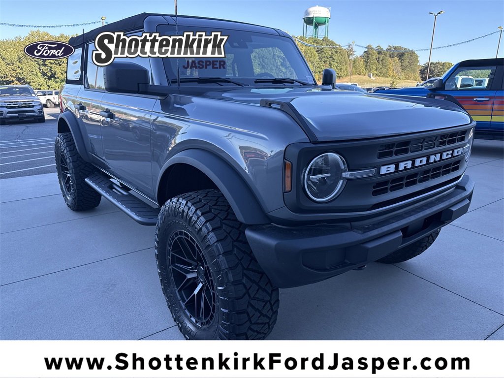 New 2025 Ford Bronco 4-Door