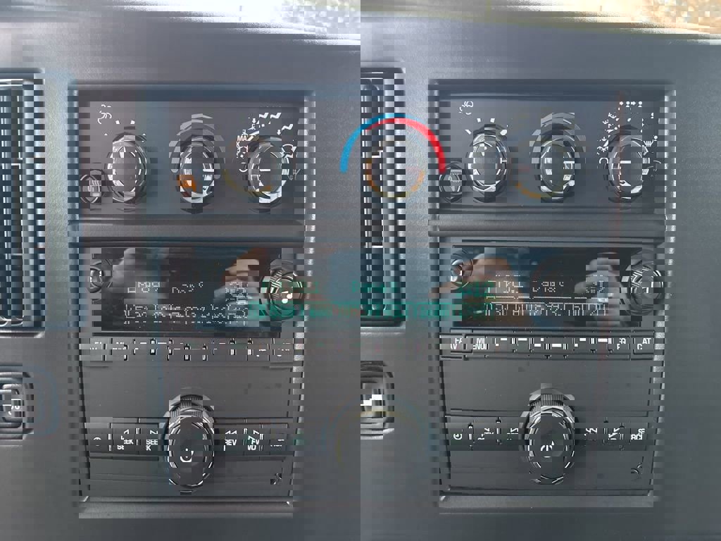 New 2025 Chevrolet Express 2500 w/ Driver Convenience Package image 23