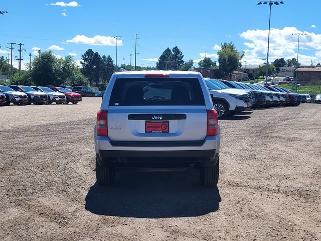 Used 2011 Jeep Patriot Sport w/ Tire & Wheel Group AWD/4WD image 5