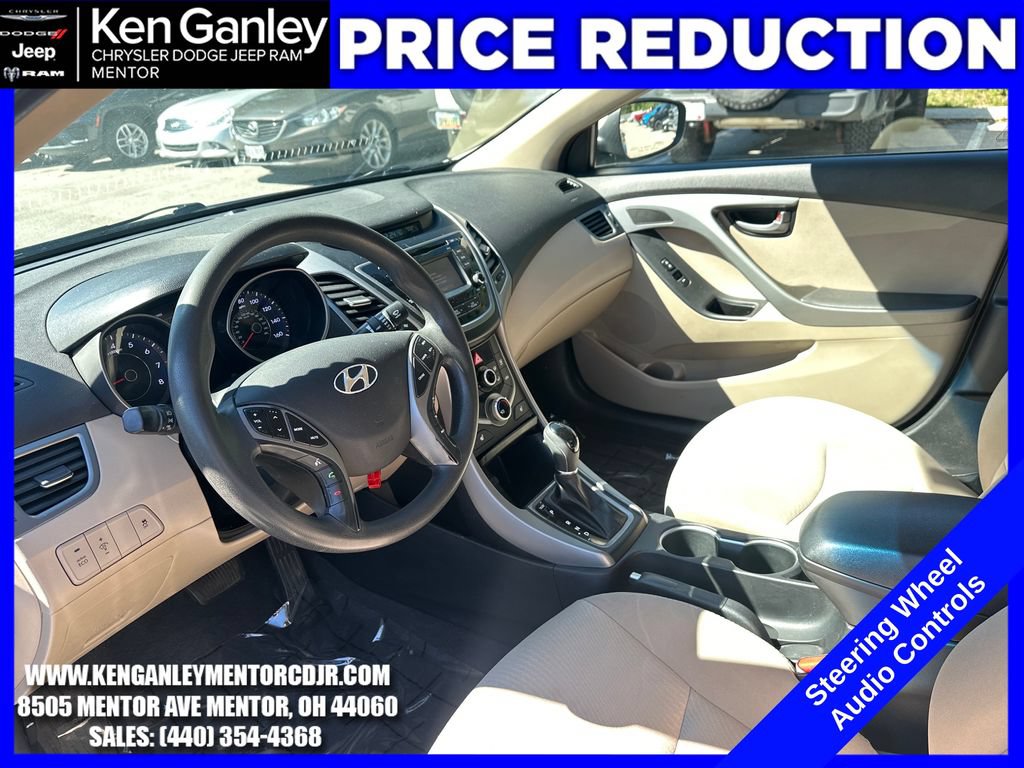 Used 2014 Hyundai Elantra SE w/ Option Group 02 FWD image 18